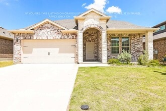Building Photo - 7412 Alfriston Pl