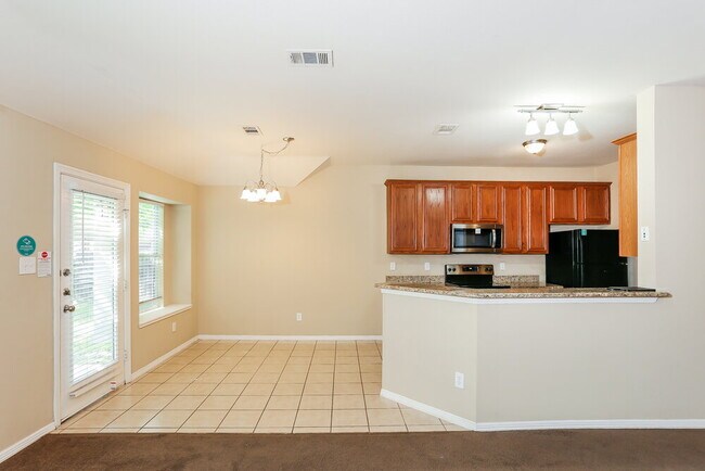 Foto del edificio - 1104 New Meadow Dr