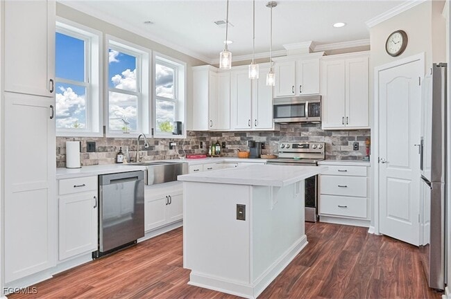 Building Photo - 3524 5th Avenue Unit