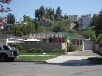 Primary Photo - 5224 Topanga Canyon Blvd