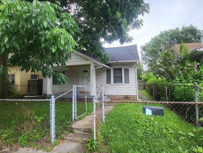Building Photo - 835 Tecumseh St