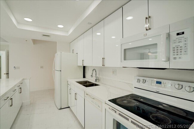 Building Photo - 9805 NW 52nd St