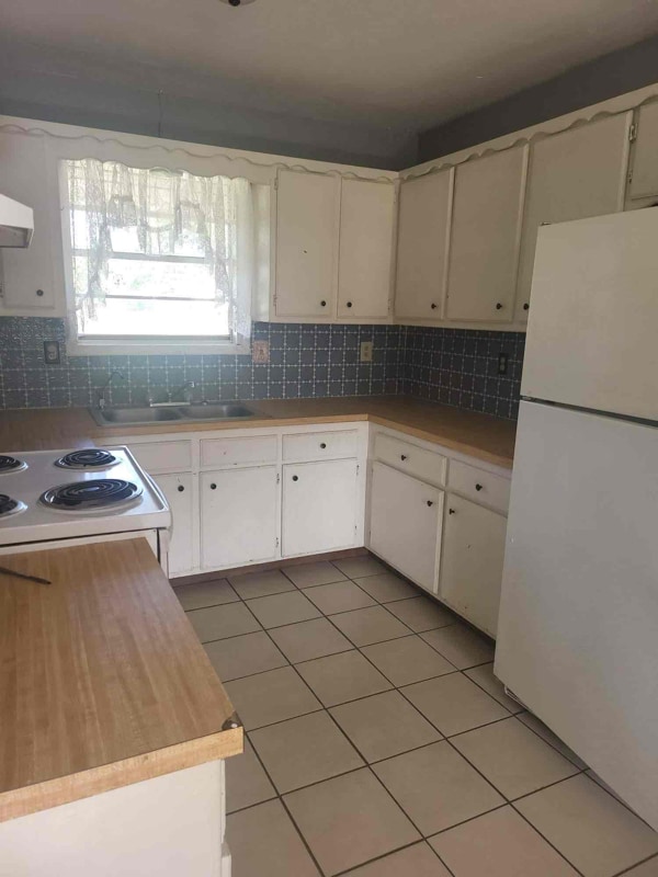 Foto del edificio - 305 Sierra Vista Dr