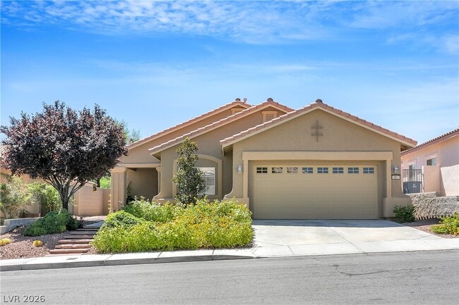 Building Photo - 10617 Redwood Grove Ave