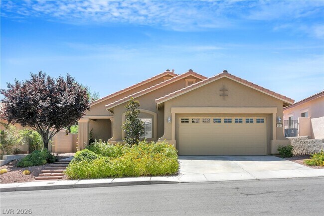 Foto del edificio - 10617 Redwood Grove Ave