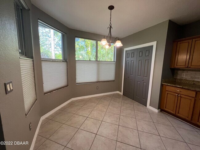Building Photo - 100 Grey Widgeon Ct