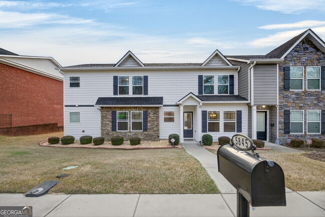 Building Photo - 5845 Garden Cir