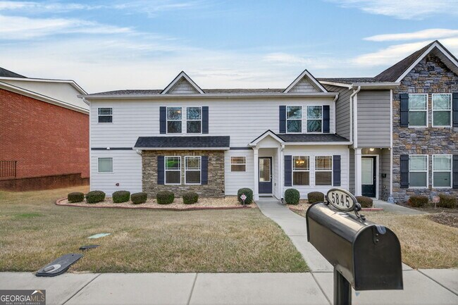 Foto del edificio - 5845 Garden Cir