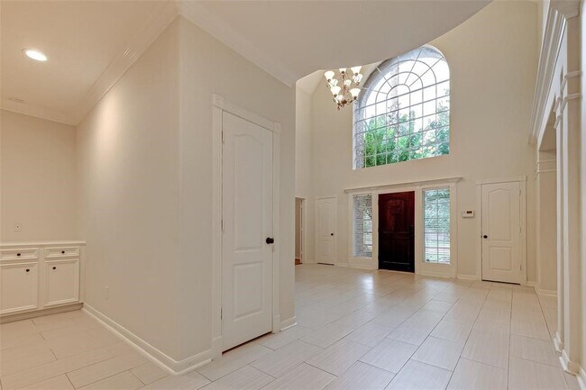 Foto del edificio - 2115 Foreland Dr