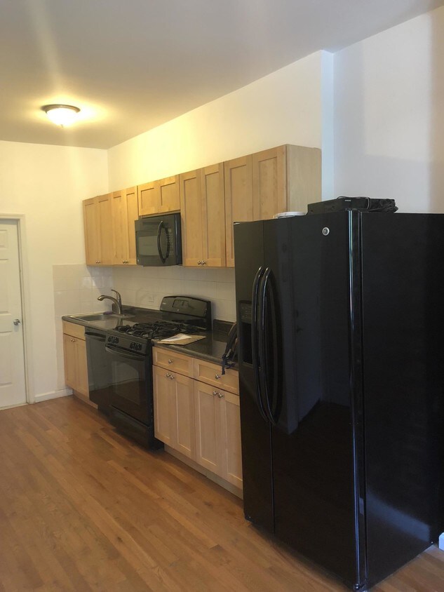 Foto principal - 312 Pleasant Avenue