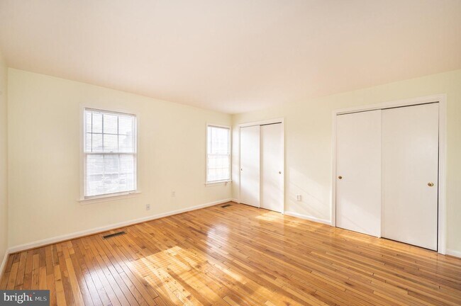 Building Photo - 1908 T St NW