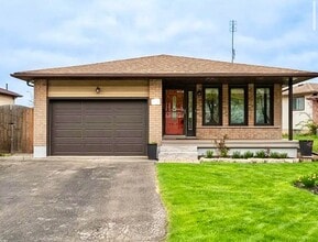 Building Photo - 210 Clifton Downs Rd Building Photo - 210 Clifton Downs Rd