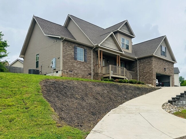 Incredible views 4 bed / 2.5 bath, master on main - Incredible views 4 bed / 2.5 bath, master on main House
