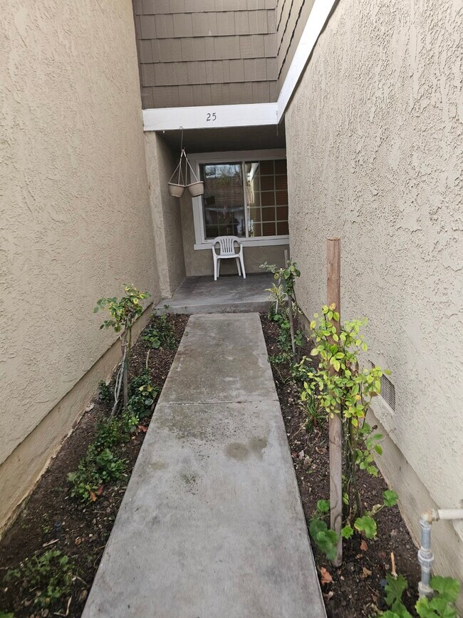 Foto del edificio - 25 Weepingwood