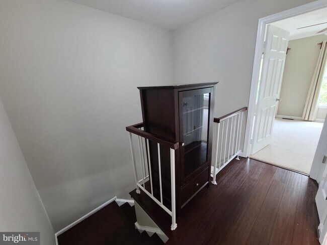 Foto del edificio - 7420 Houndsbury Ct