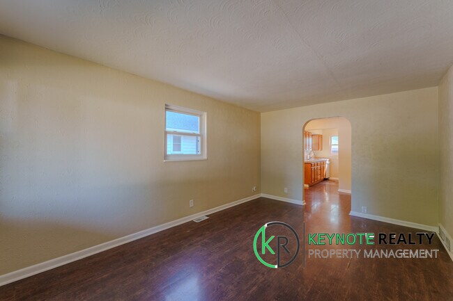 Foto del edificio - 1840 Culver Ave