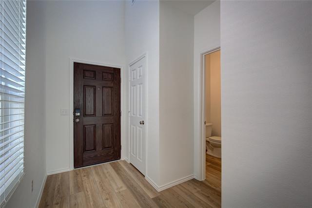 Foto del edificio - 1418 Tramore Wy