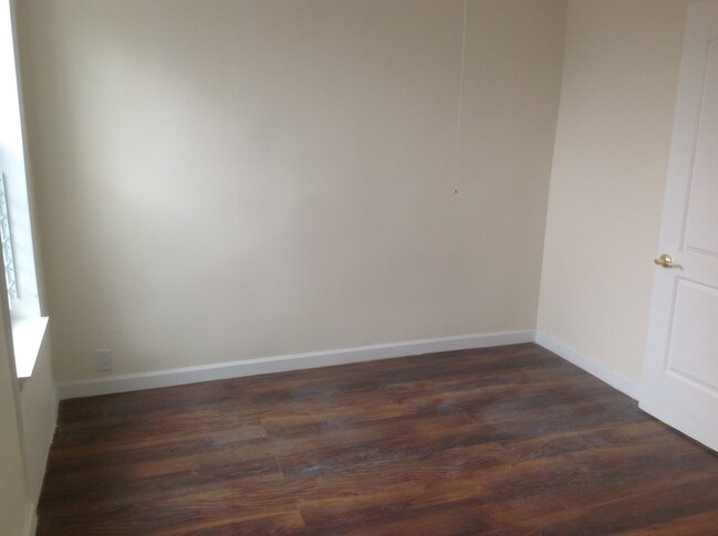 Building Photo - 596 Eastern Pkwy