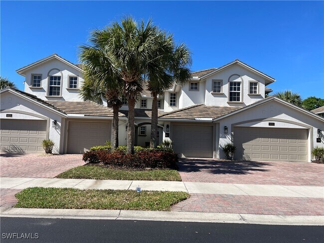 Foto del edificio - 6839 Ascot Dr