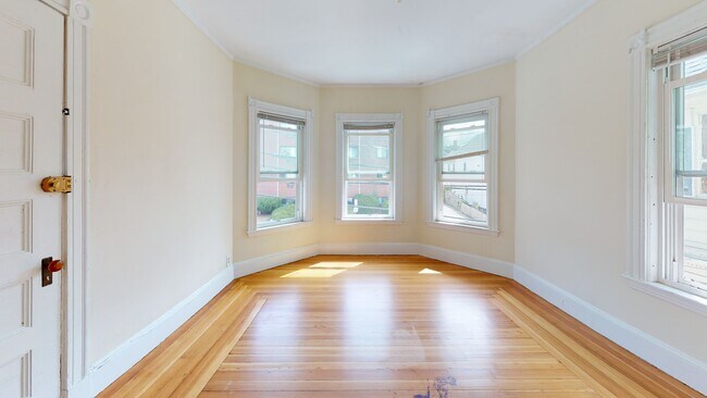 Building Photo - 35 Allston St