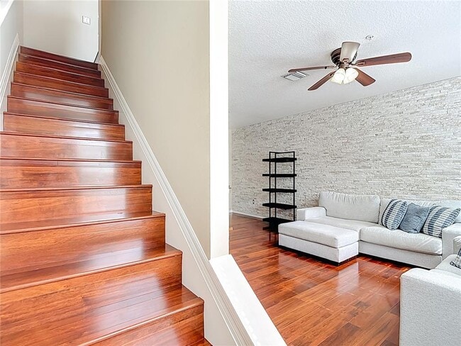 Foto del edificio - 3133 Bayshore Oaks Dr