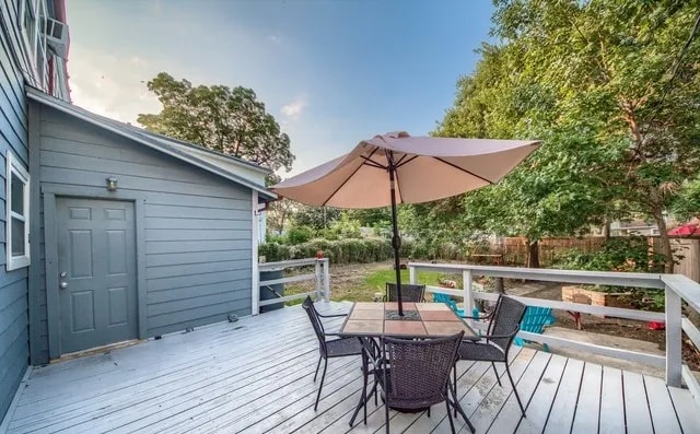 Foto del edificio - 254 Quentin Dr