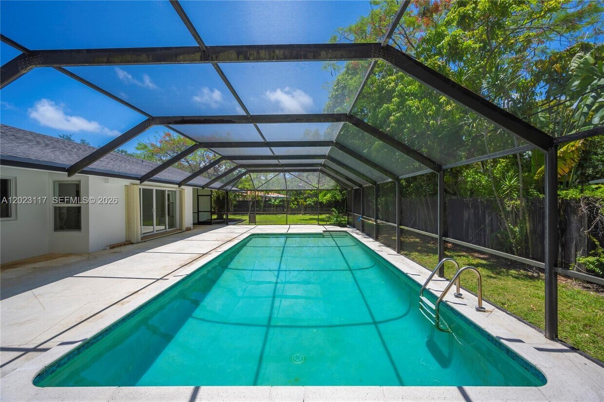 Foto del edificio - 13100 SW 81st Ave