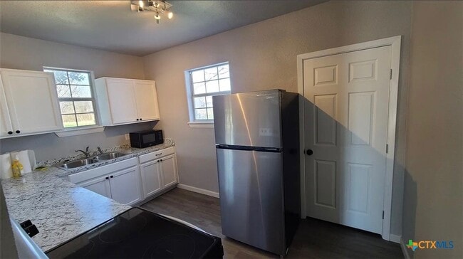 Building Photo - 205 E M.L.K. Jr Blvd