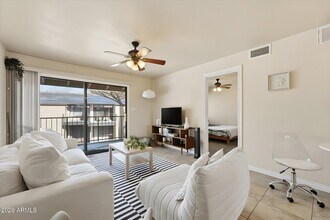 Building Photo - 3200 S Litzler Dr