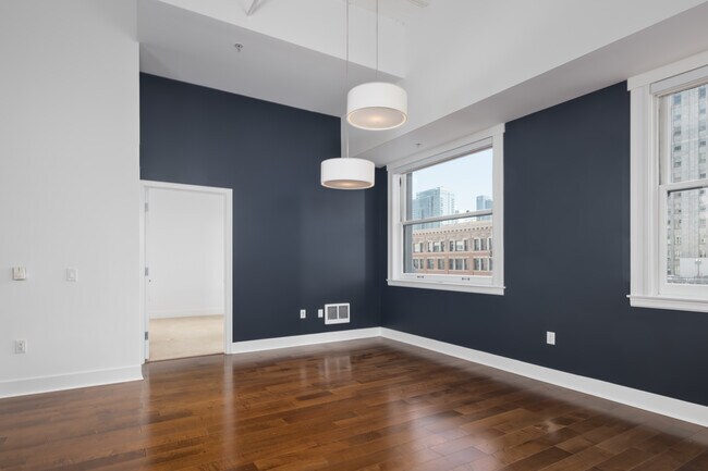 Foto del edificio - 74 New Montgomery St