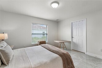 Building Photo - 1139 Edgerton Ave