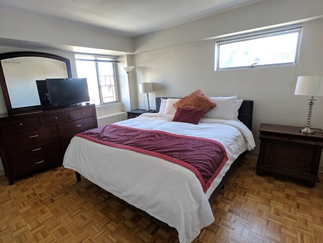 Foto del edificio - 1575 Tremont St