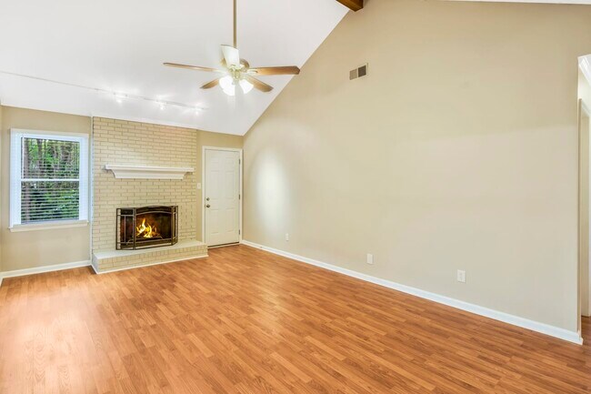 Building Photo - 7101 Thatcher Ct
