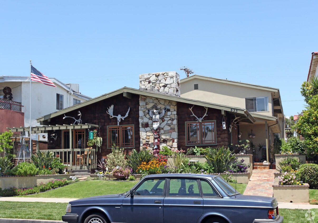 Foto principal - 833 9th St