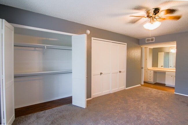 Building Photo - The Timbers Apartments