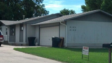 Building Photo - 2101 Golden Blvd