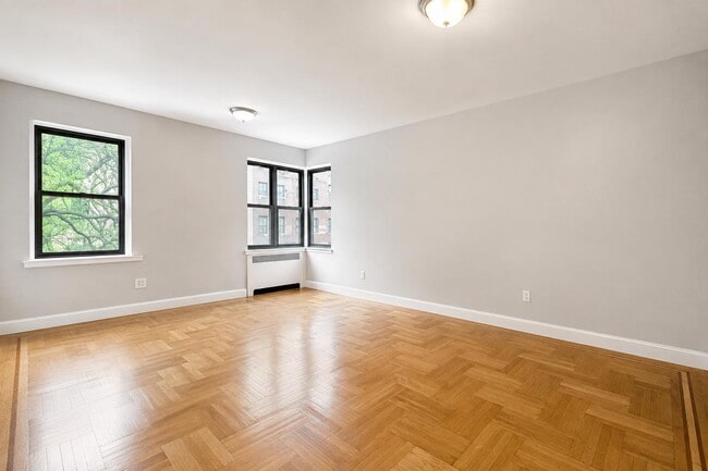 Foto del edificio - 567 Fort Washington Ave