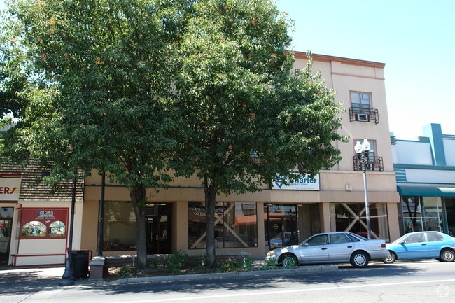 Building Photo - The Glenwood