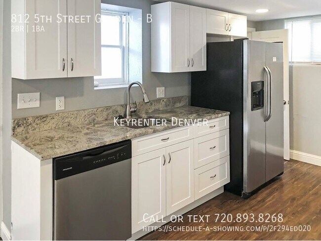 Building Photo - Cozy Modern 2BD, 1BA Garden Level Condo, N...