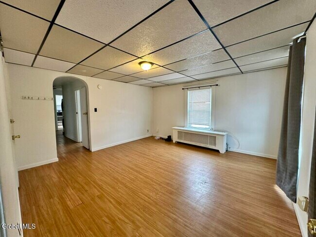 Foto del edificio - 83 14th St