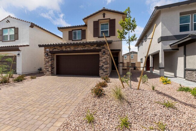 Building Photo - Brand New Cadence 4 Bedroom Smart Home
