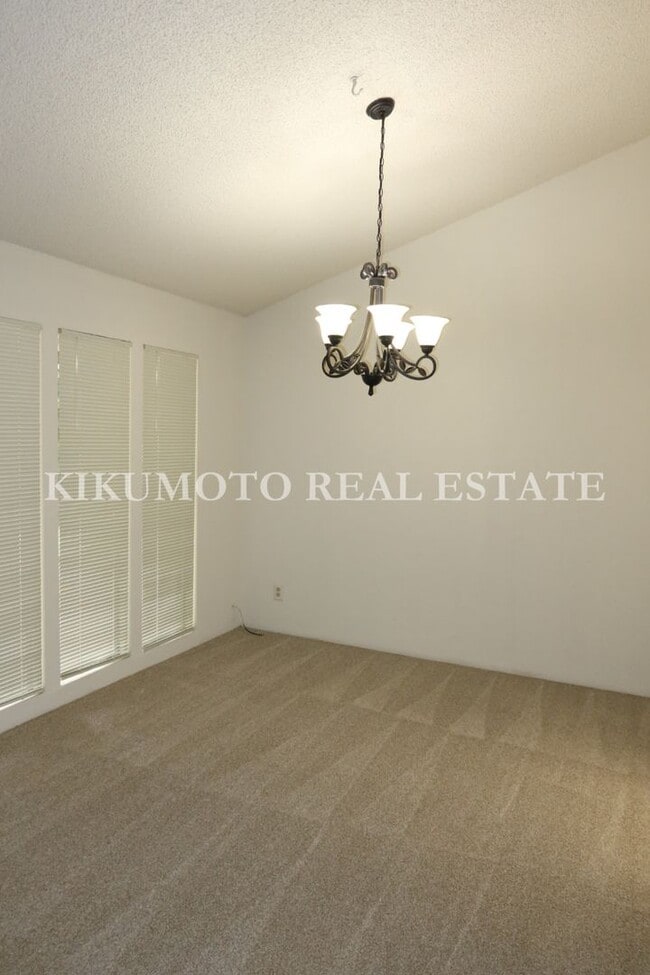 Building Photo - Greenhaven 3 Bedroom, 2 Bath Home
