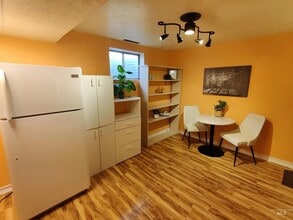 Building Photo - 2649 S Lynx Pl
