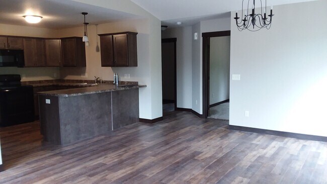 Foto del edificio - 3145-3147 N Hastings Way