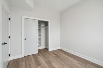Interior Photo - The Dally