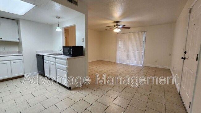 Foto del edificio - 1268 W 1480 N St