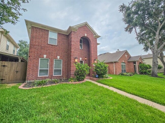 Building Photo - 15826 Timber Run Dr