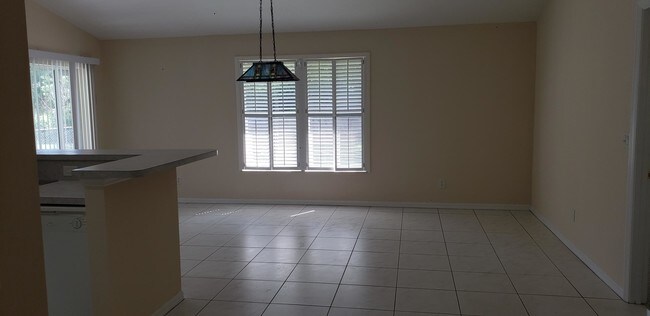 Foto del edificio - 1912 SW Fears Ave