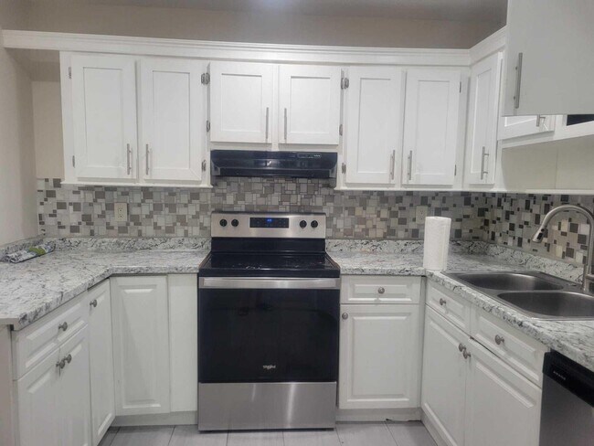 Foto del edificio - 5337 NW 5th St