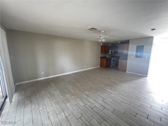 Foto del edificio - 1019 SE 11th St